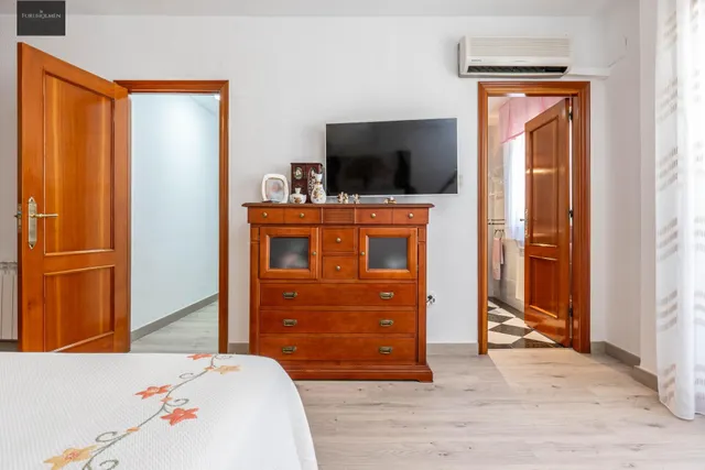 MAGNIFICA CASA EN LAS GABIAS — 42