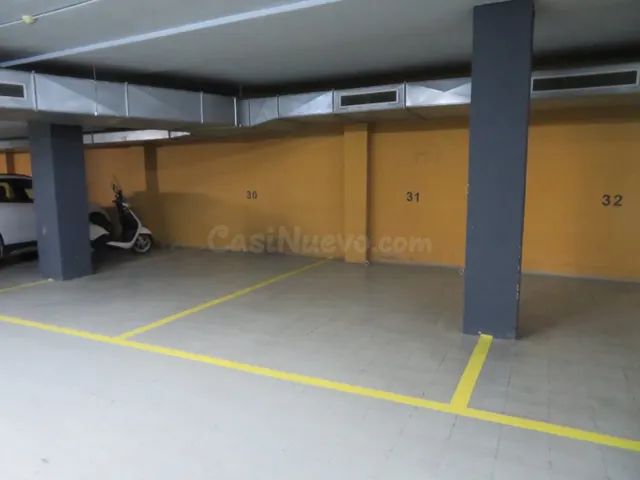 PLAZA DE PARKING EN EL RAVAL - foto 4