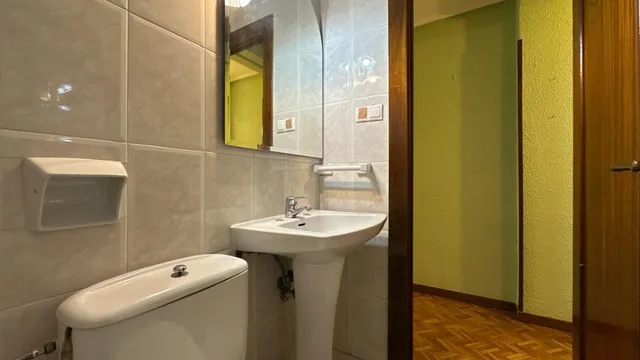 AMPLITUD, LUZ Y UBICACIÓN PRIVILEGIADA EN FRANCISCO VICTORIA — 49