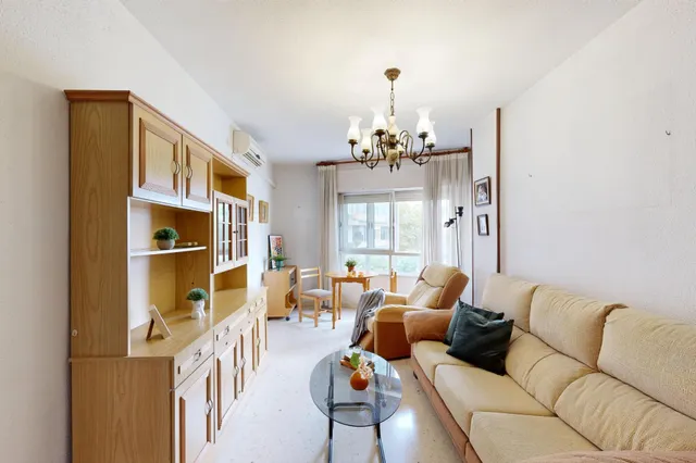 ¡Amplia  vivienda y todo exterior y en esquina en el Paseo Alfonso XIII! - Cartagena — 44