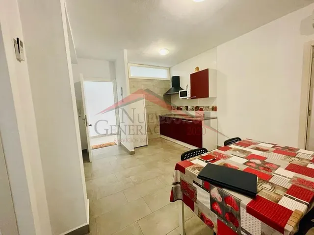 PISO EN DOS APARTAMENTOS INDEPENDIENTES — 2
