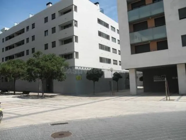 LOCAL ALQUILER ZONA INSTITUTO - foto 2