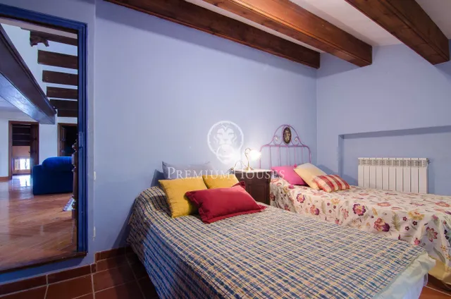 Masía céntrica en venta en Orrius, con negocio en funcionamiento (hostelería) — 32