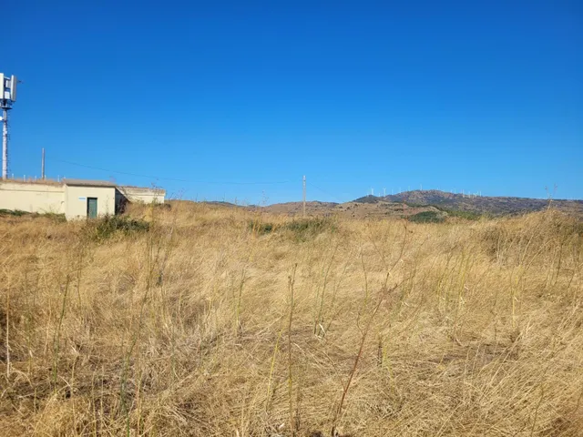 CASA CON CORRAL y TERRENO EN SAN MARTÍN DE UNX — 39