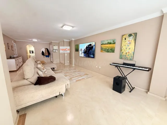 GRAN PISO 3+1 DORM + 2 BAÑOS + PLAZA GARAJE + TRASTERO - foto 5