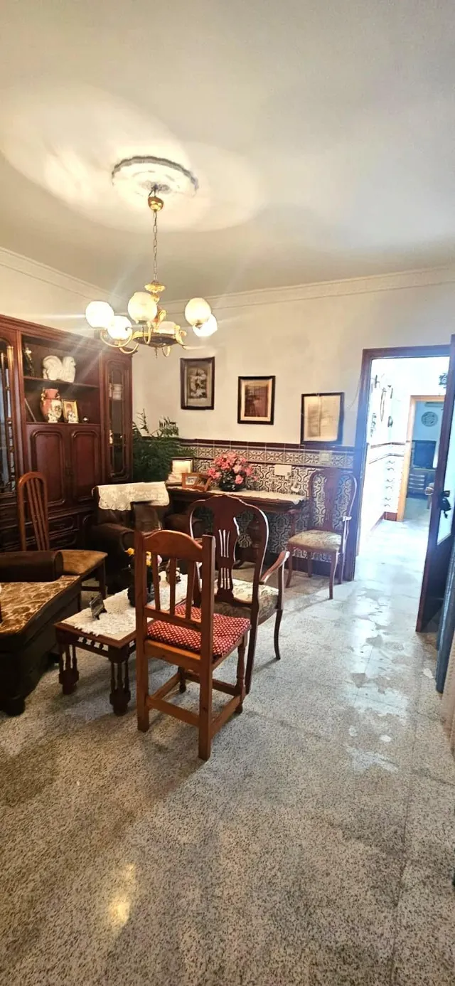 Casa con patio y azotea en Villanueva del Río y Minas