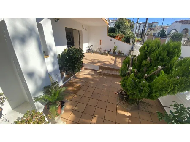 Casa en venta - foto 3