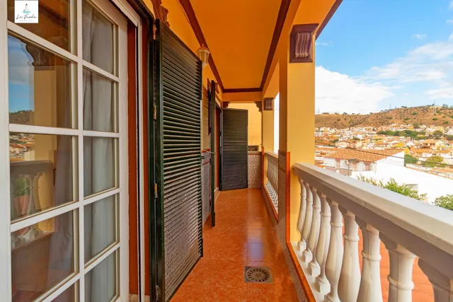 CASA CON VISTAS PANORAMICAS EN PUERTO DE LA TORRE — 24
