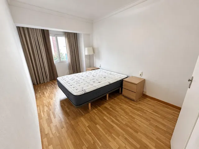 Piso reformado de 2 habitaciones junto al Jardín del Turia - foto 4