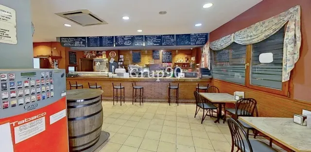 Venta  de restaurante en La Bordeta — 2