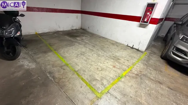 Oportunidad Única: Plaza de Garaje en el Centro de Puerto Re