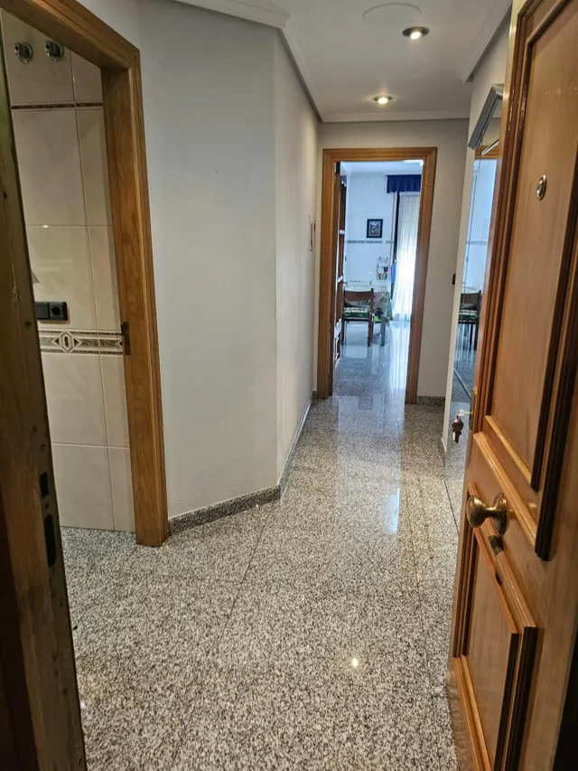 Espacioso Piso en el Corazón de Ponferrada por €156,000 — 13