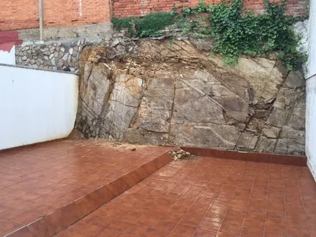 SE VENDE CHALET TORRE ADOSADO EN LA BAÑEZA. — 4