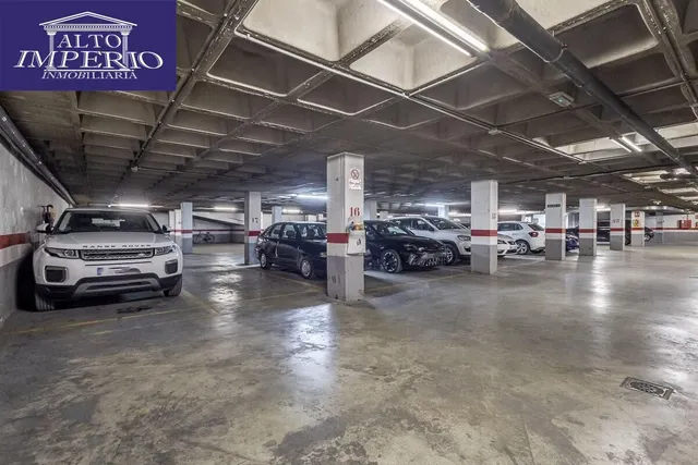 PISO CON GARAJE EN ALBOLOTE — 23