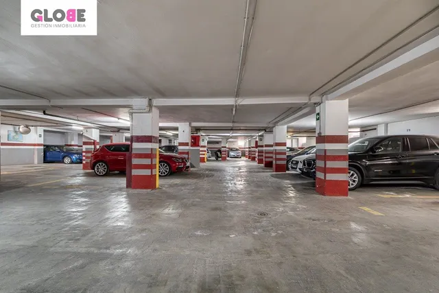 Garaje a la venta en zona Hipercor — 2