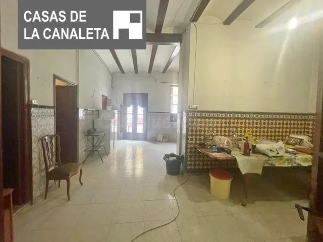Planta baja vivienda y local — 2