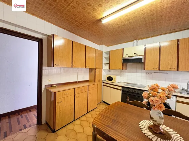 PISO EN VENTA EN EL CENTRO DE BURGOS - foto 4