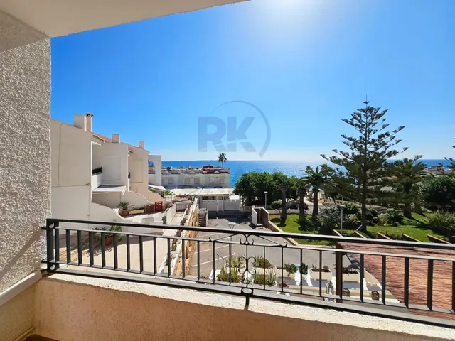 Bungalow con terraza de 25 m2 y vistas a Tabarca a 200 m del mar — 16