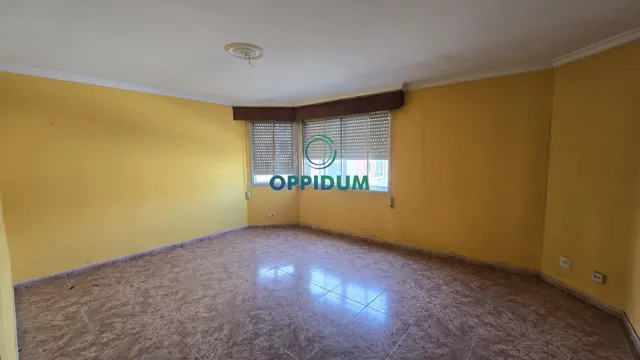 Venta piso 3 habitaciones en Carretera Castilla, Narón, A Co - foto 3