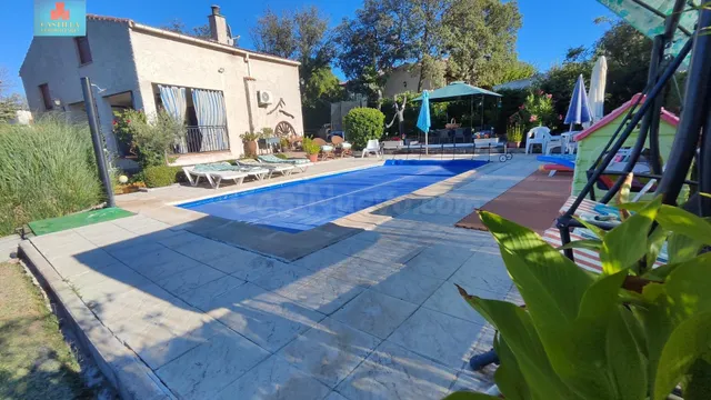 Oportunidad Chalet Independiente con Piscina a 20 minutos Áv - foto 2