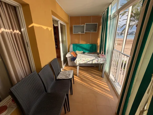 Apartamento en Primera línea. — 22