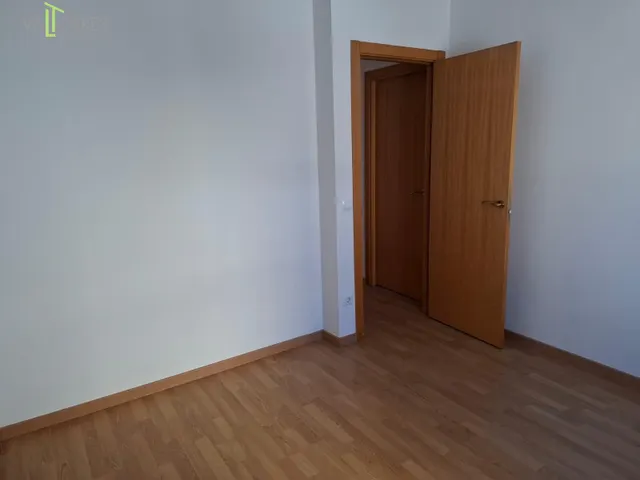 Vivienda con tres dormitorios y dos baños. En el barrio pedáneo de San Blas con plaza de garaje y trastero — 14