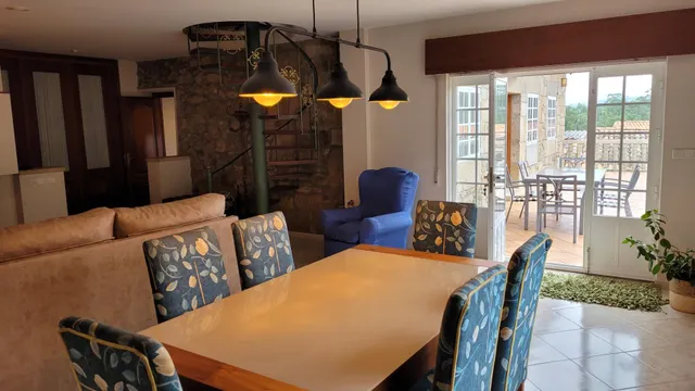 Chalet 6 dormitorios en Vilanova de Arousa — 19