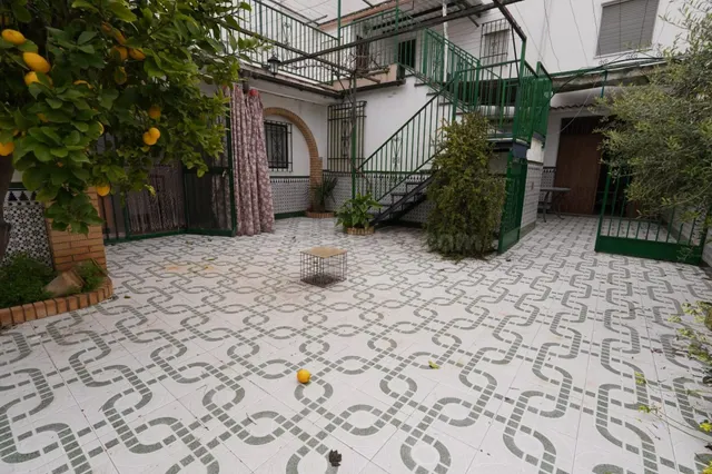 EN EXCLUSIVA AMPLIA CASA EN CUEVAS DE SAN MARCOS