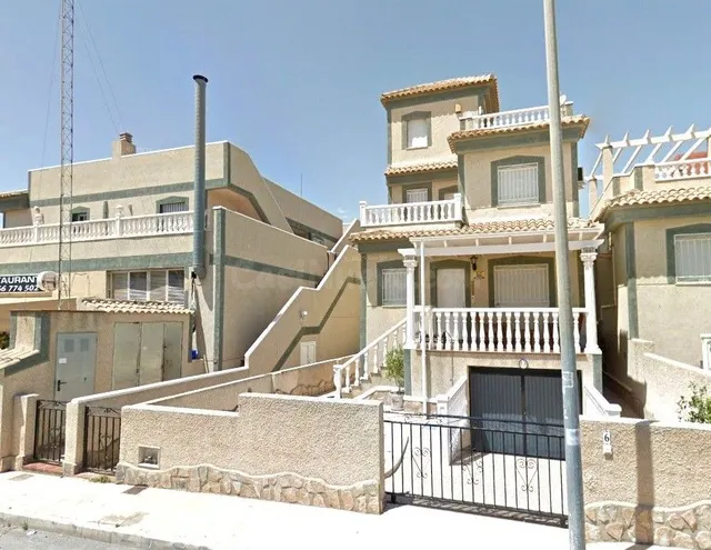 Venta piso en Orihuela Costa (Alicante) - foto 2