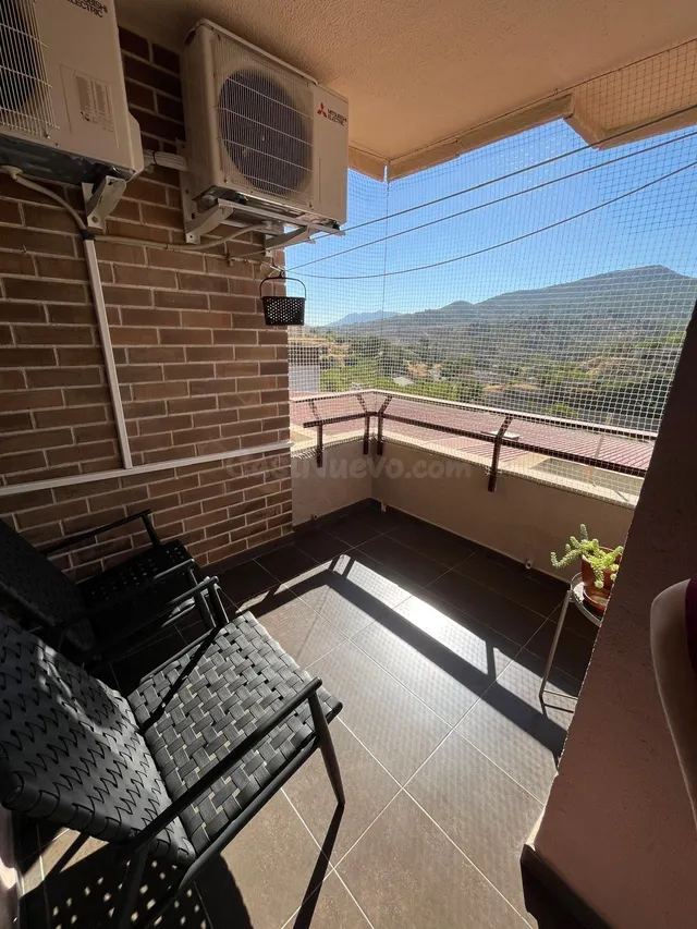 Piso en venta en Alameda Camilo Sesto
