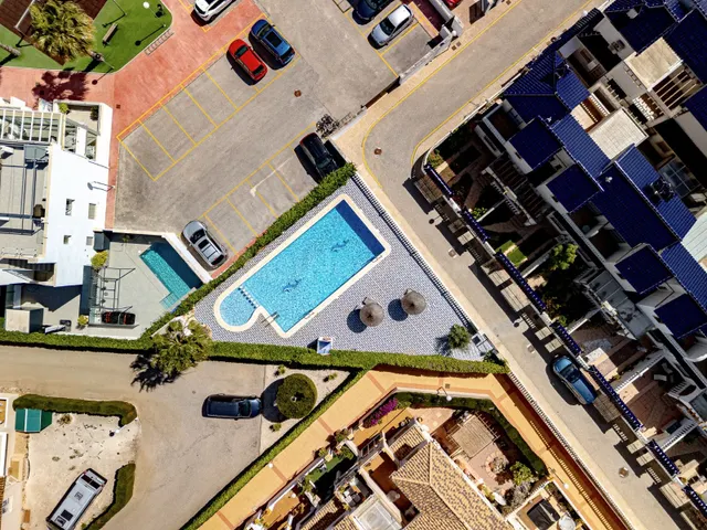 Adosado de 3 dormitorios 2 baños en Orihuela Costa ¡Tu hogar ideal en Las Chismosas! ✨ — 50