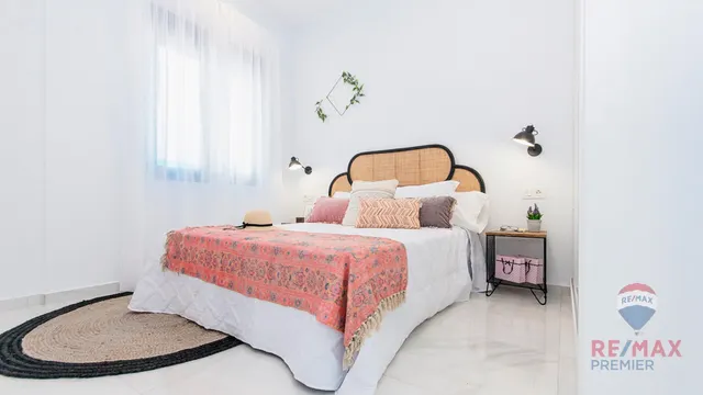 ¡Chalet individual nuevo a la venta en Vistabella Golf Orihuela! — 11