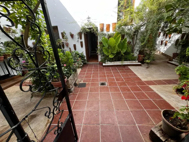 Espectacular casa en Almodovar del Rio — 16