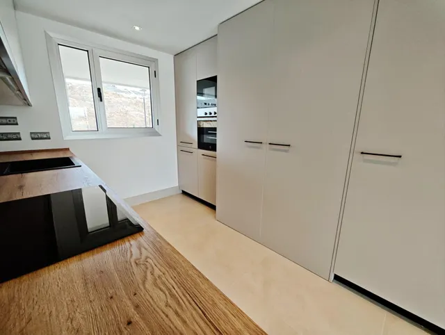 Exclusivo Ático Dúplex en Primera Línea de Golf | 215,51 m2 de Lujo, Vistas Abiertas y Solárium Privado — 17