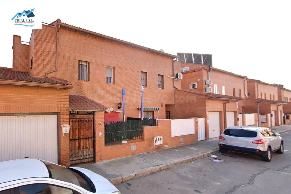Venta casa en Chozas de Canales - Toledo