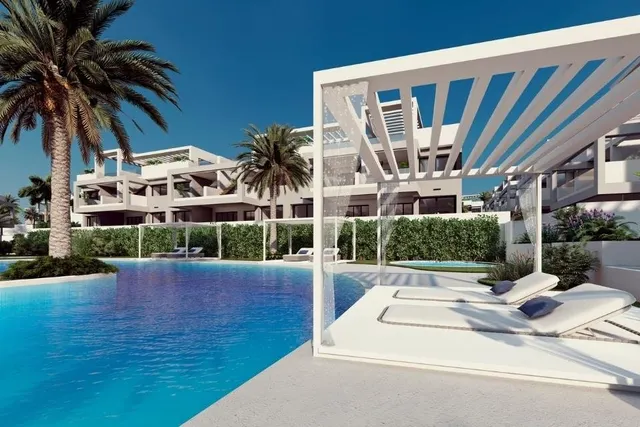 Apartamentos Dúplex con vistas al lago y al mar — 13