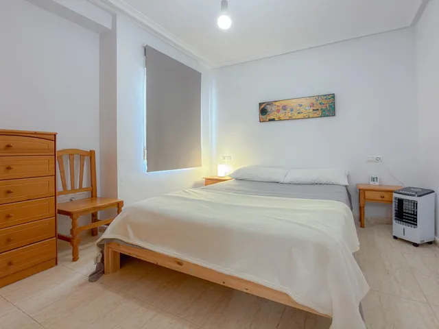 Atico de 1 habitación con espaciosa terraza soleada — 8