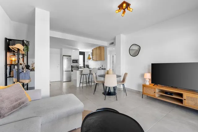 APARTAMENTO DE 2 DORMITORIOS Y 2 BAÑOS EN ORIHUELA COSTA (PA - foto 5