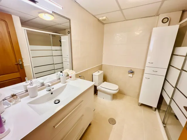 ATICO DUPLEX EDIFICIO EN PRIMERA LINEA PLAYA DE LOS LOCOS — 18