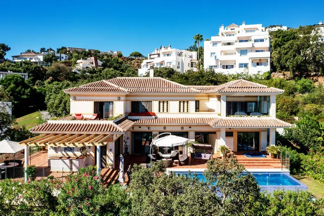 Chalet 5 habitaciones 647m² en venta - Marbella — 3