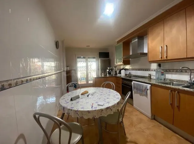 Chalet 4 habitaciones 250m² en venta - Zona Costa norte - foto 3