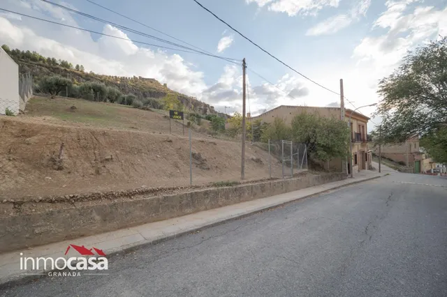 TERRENO URBANO EN PIÑAR, GRANADA PARA CONSTRUIR LA CASA DE T - foto 4