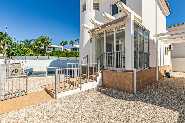 Villa 4 habitaciones 143m² en venta - La marina - foto 3