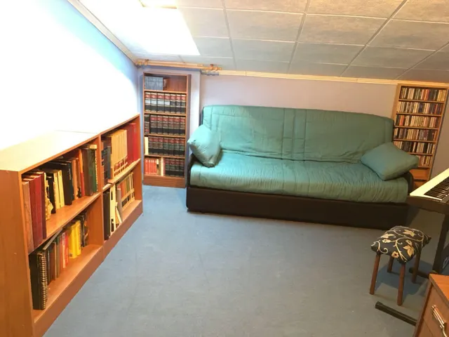 APARTAMENTO 2 DORMITORIOS EN VILLADANGOS ÚLTIMA PLANTA — 30