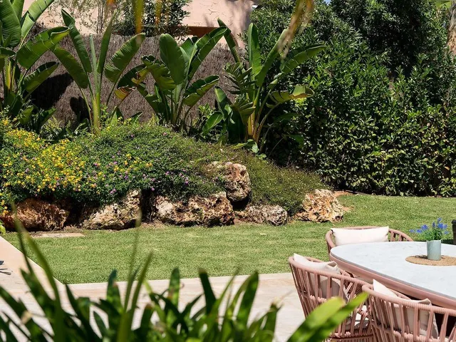 Villa de ensueño con piscina de Bali, jardín y concepto de vida inundado de luz en Santa Ponsa — 14