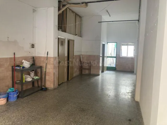LOCAL COMERCIAL EN ALQUILER EN ZONA DOCTOR FEDRIANI