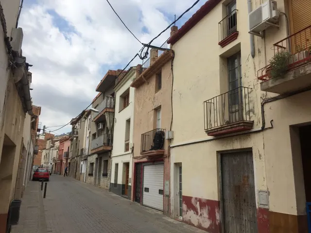 CASA PARA REFORMAR CENTRO PUEBLO — 2