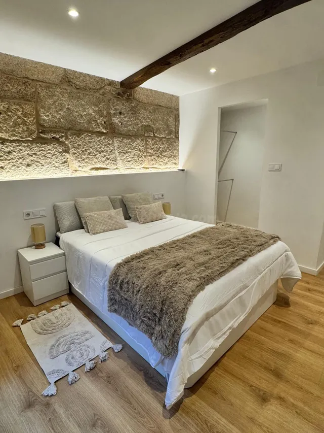 APARTAMENTO DE DISEÑO CON TERRAZA Y JARDÍN — 4