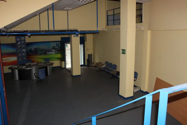 LOCAL COMERCIAL EN LA ZONA ALTA — 8