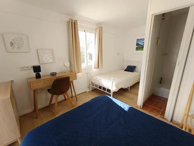 Exclusiva villa reformada y moderna con vistas al mar y montaña, piscina, cocina de verano y apartamento independiente — 32